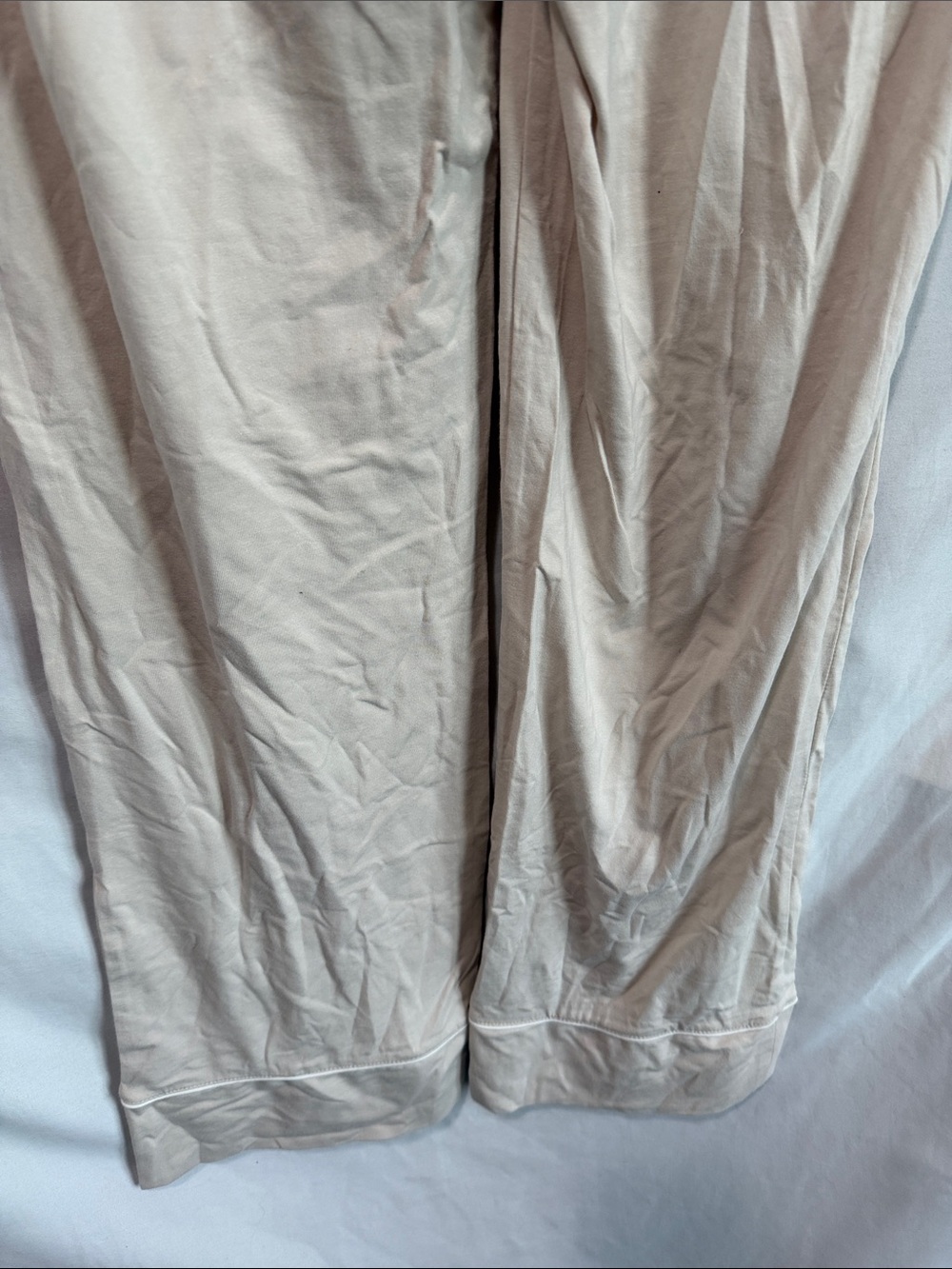 Amazon Essentials Cream Button-Front Pajama Set - Picture 10 of 10